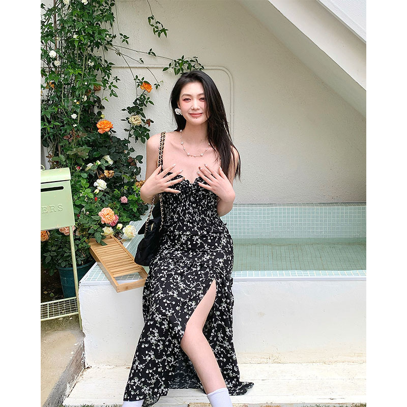 French Floral Suspender Dress for Women 2023 Summer New Sexy Slit Long Skirt Waist Slimming Look Skirt