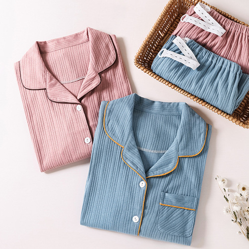 Spring and Autumn High-End 100% Cotton Postpartum Nursing Set for Women, Feeding and Nursing Sleepwear Suit for Pregnant Mothers, Long Sleeve Homecoming Set