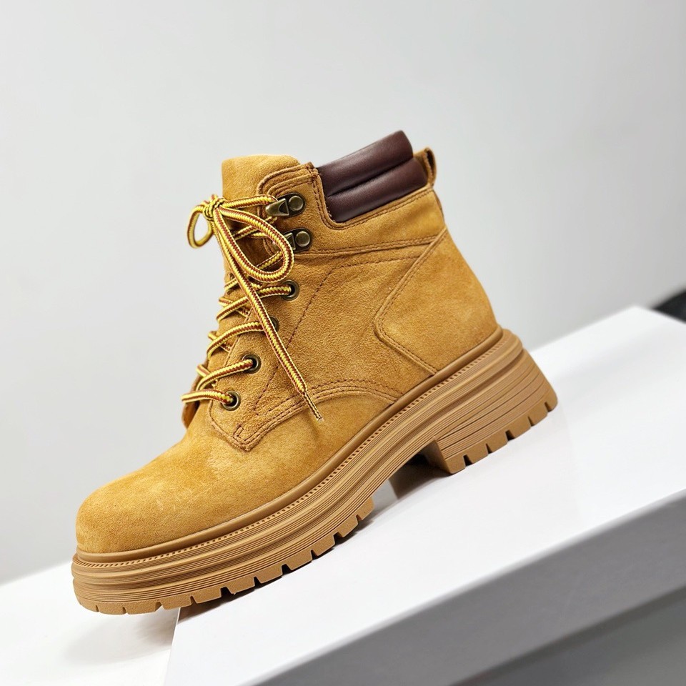 登山靴女2025新款厚底工装鞋大黄靴英伦风户外休闲马丁靴牛皮靴子