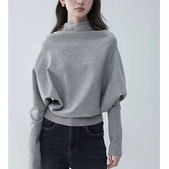「芥末派VOOE」半高领蝙蝠袖套头针织衫女秋季纯色设计感宽松上衣