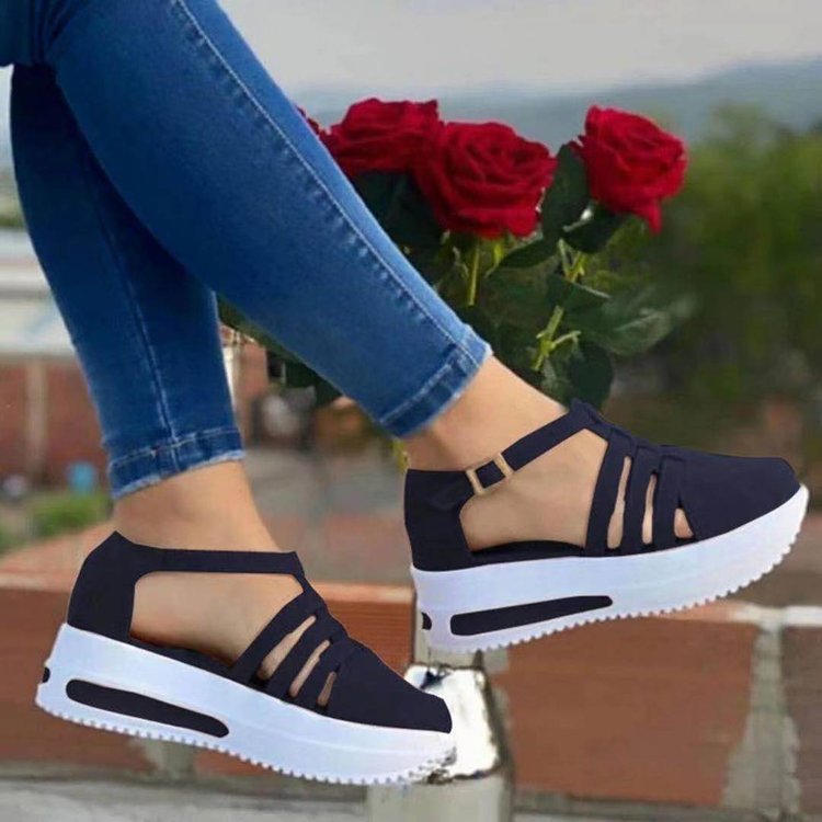 AliExpress Spring Round Toe Low Top Solid Color Black Casual Large Size Single Shoes Thick Bottom Spot Flowers European And American Single Shoes