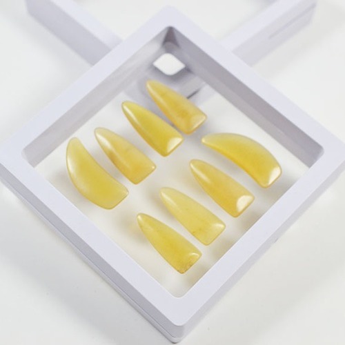 Source manufacturer wholesale ox horn guzheng nails right angle college style playing and grading guzheng nails