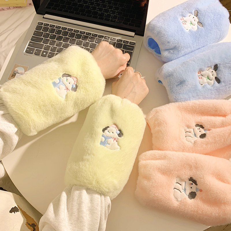 原创毛绒三色袖套小狗手臂套秋冬防寒护袖学生耐脏羽绒服袖头套袖