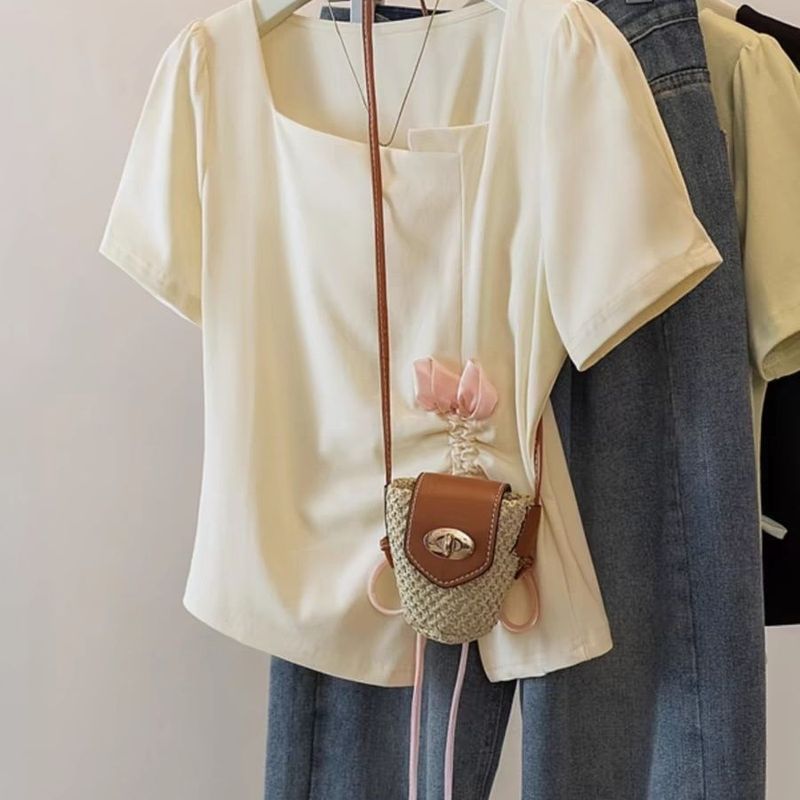 大きいサイズの不規則な巾着スクエアネック半袖Tシャツ、女性用、夏の新しいスタイル、太めの女性向け、ゆったり、スリム、多用途のアウタートップス|undefined