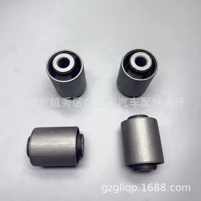 Applicable to 41651-60030 52380-60040BH LX470 UZJ100 4700 rear differential rubber bushing