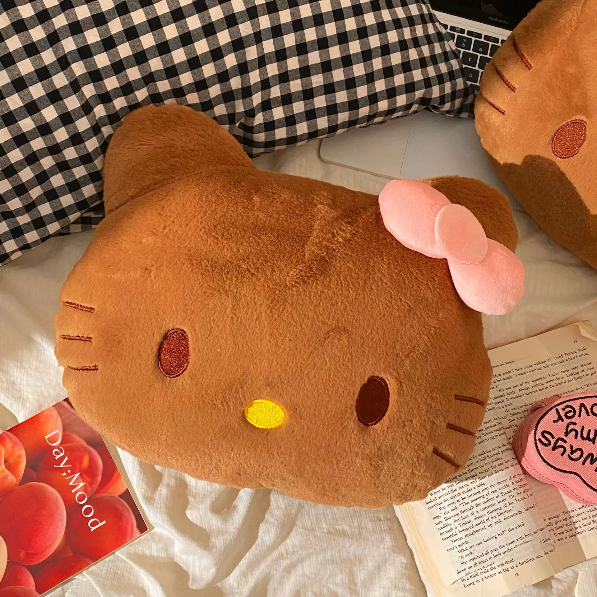 Cute pillow for bed, sofa, doll, cat