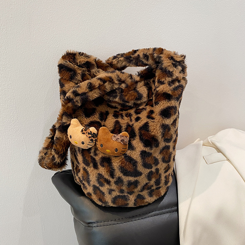 Moda nuevo Meirade peludo estampado Kitty bolso lindo bolso de viaje nicho antiguo sensación bolso de mano