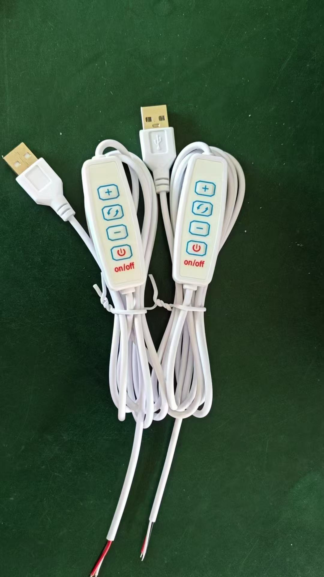 Temperatura de dos colores, atenuación de cuatro botones, línea de interruptor de color, luz de iluminación, luz de espejo LED, luz fresca, luz de maquillaje en vivo, luz de belleza