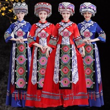 湘西土家族服饰女演出成人舞蹈服装旅拍写真传统恩施西兰卡普盛装