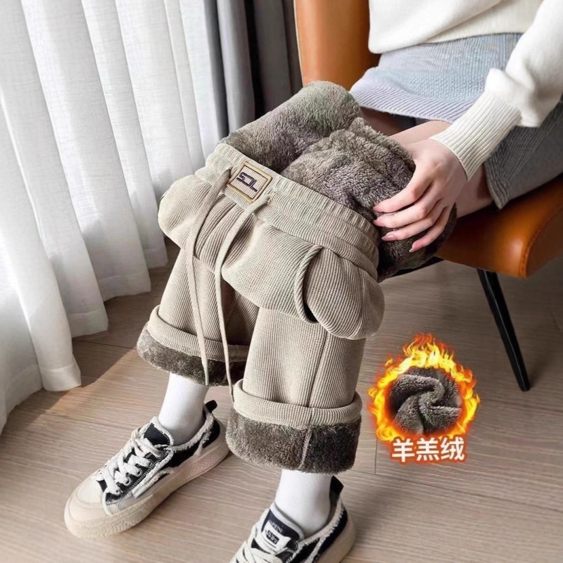 2025 Autumn and Winter New Northeast Ins Casual Ultra-Thick Fleece-Lined Wide-Leg Pants for Women, Loose and Height-Enhancing Straight Pants 2025 Autumn and Winter New Northeast Ins Casual Ultra-Thick Fleece-Lined Wide-Leg Pants for Women, Loose and Height-Enhancing Straight Pants