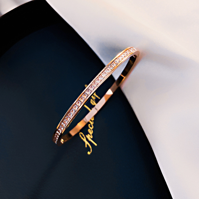 圆形镶钻钛钢手镯高级感手环ins小众设计简约冷淡风手饰韩版个性|ru