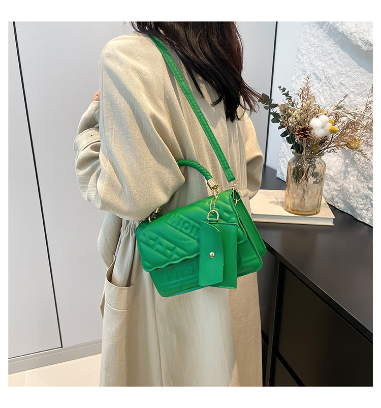 Ladies' candy-colored stylish handbag, 2024 autumn new ins single-shoulder crossbody bag, stylish embossed small square bag undefined