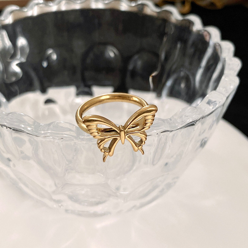 INS Style Butterfly Titanium Steel Polishing Rings 1 Piece