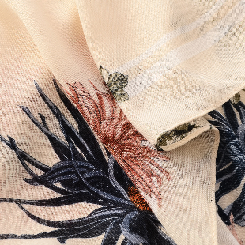 Elegante bufanda de seda fresca de algodón y lino decoración de flores de plantas borla larga bufanda grande con aire acondicionado chal fino