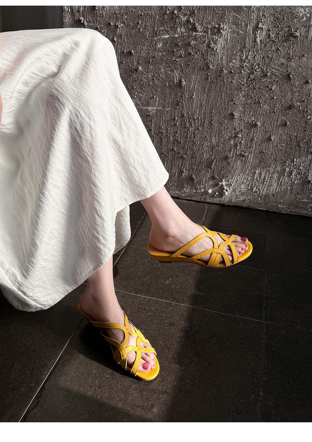 Dép sandal nữ quai chữ V da bò thật, gót thấp 4 cm, hở ngón, phong cách thời trang dạo phố — Hồng nhạt chi tiết 10