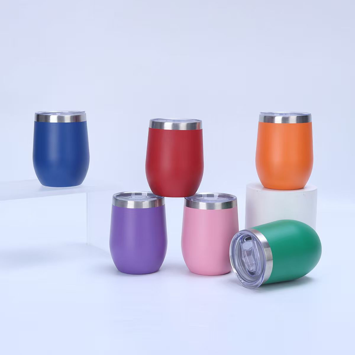 Cross-border lindo multicolor pulverización de huevo taza 304 taza de aislamiento térmico de acero inoxidable vacío portátil en forma de U taza de huevo