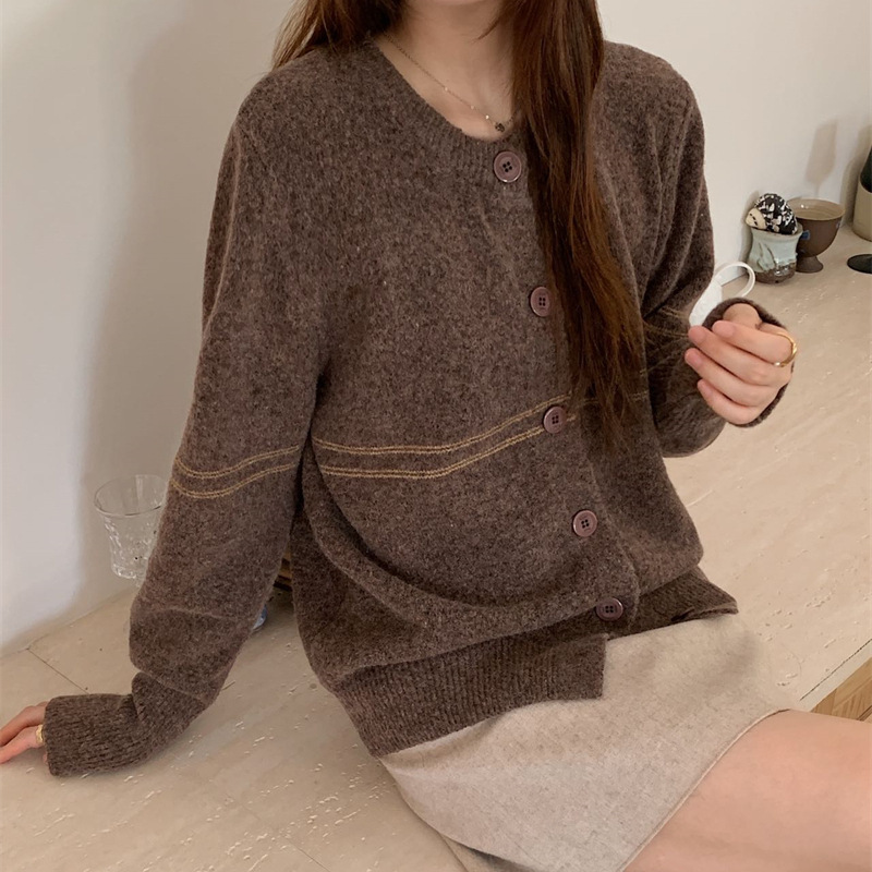 秋冬针织衫女2025韩系新款设计感撞色单排扣简约休闲圆领毛衣外套|undefined