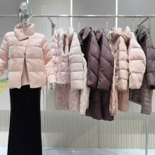 25冬恺诗依保暖级中长款气质连帽羽绒服大版型女装库存尾货供应链