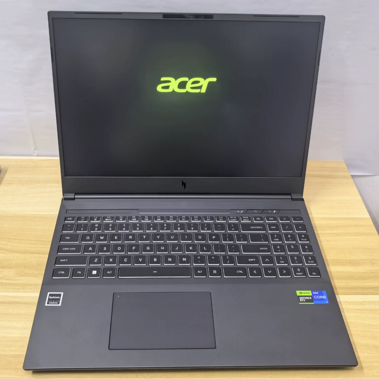 宏基暗影骑士·擎6笔记本电脑i7-14650HX/16GB/RTX40708G独显2.5K