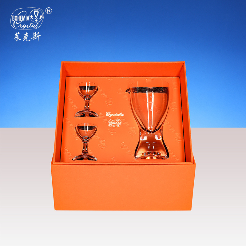 Importación checa de cristal tazas de licor de licor de licor de licor conjunto caja de regalo sin plomo de alta calidad un sorbo de tazas de licor al por mayor