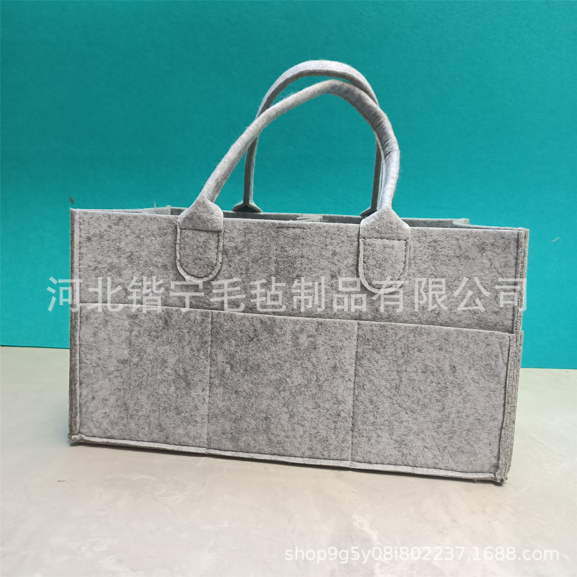 크기 33*23*18  색상 회색