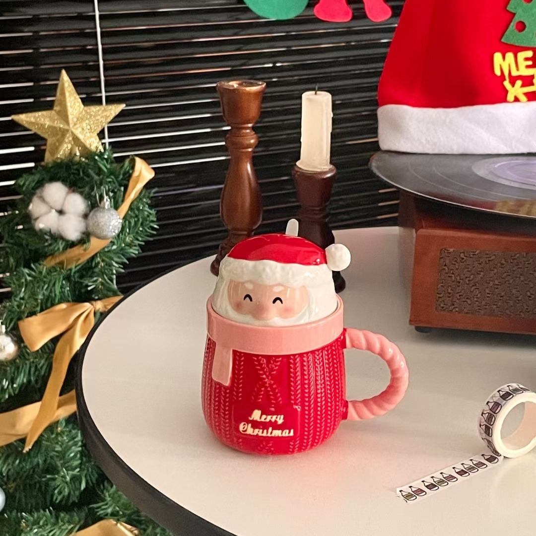 Personalidad creativa Navidad vieja Taza de cerámica con tapa cuchara Oficina taza de consumición muñeca de dibujos animados taza de café