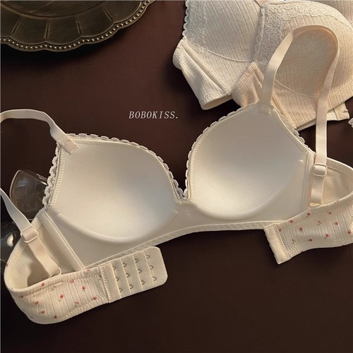Sweet girl lace edge sexy underwear for women small bust shaping large, non-wired, anti-sagging cotton bra for ladies