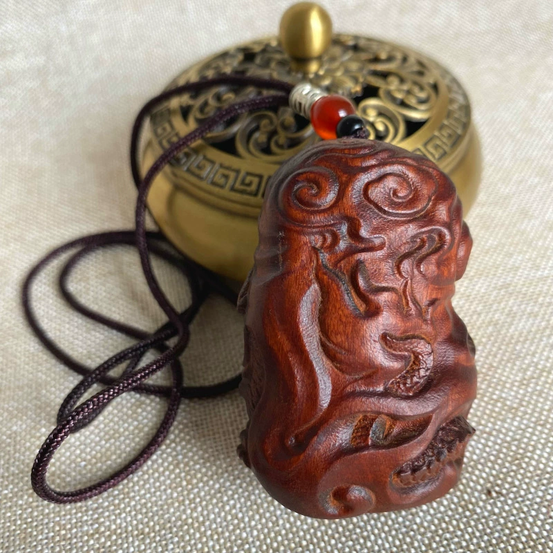 Longhu Mountain Lightning Strike Jujube Wood Pendant Keychain Car Hanging Necklace Carved Coiled Dragon Handle Piece Taoist Supplies Pendant