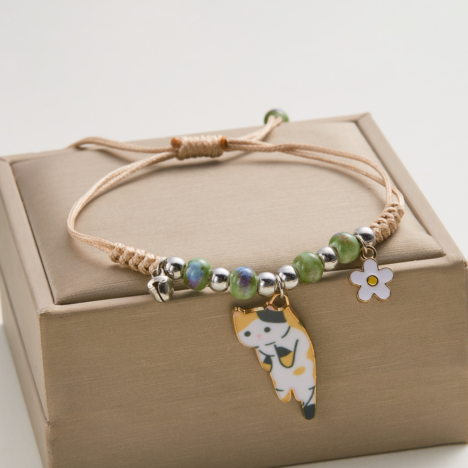 Elegante geweven armband voor dames met kat design sieraden_voghion.com
