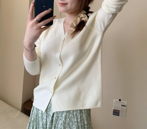 温柔风粉色v领针织开衫女短款春秋洋气漂亮软糯上衣毛衣打底衫女|undefined