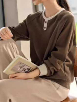 美拉德撞色拼接磨毛绒感卫衣女秋季新款宽松休闲运动上衣|undefined