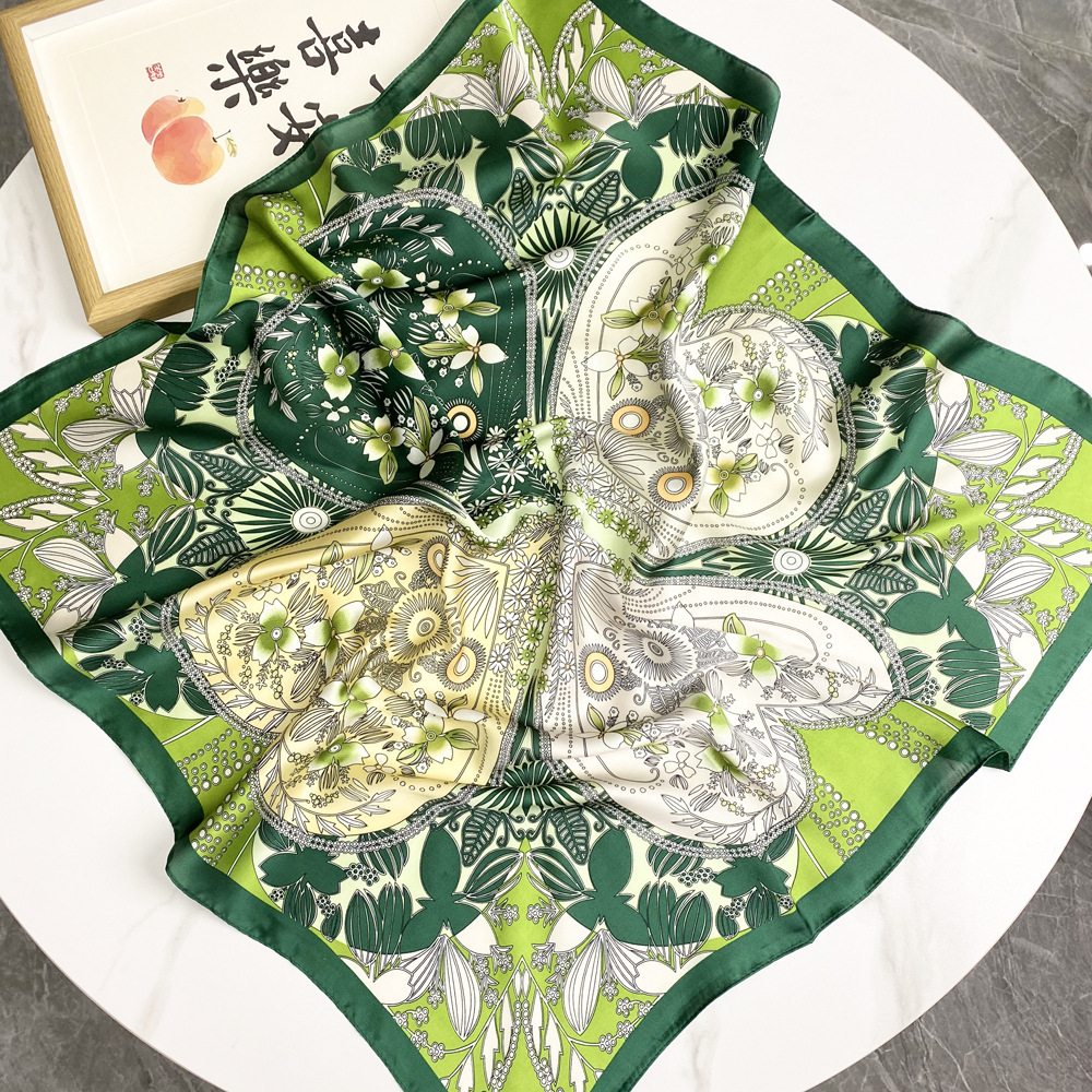 Printing Design Sweet, Pastoral Style Women's Sweet Pastoral Flower Satin Printing Silk Scarf
