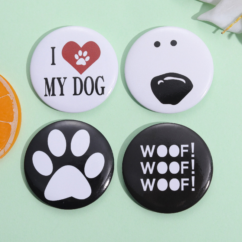 Elegant, Sweet, Simple Style Style Best Seller In Tinplate Brooch Golden M Badge Creative Cartoon Pin