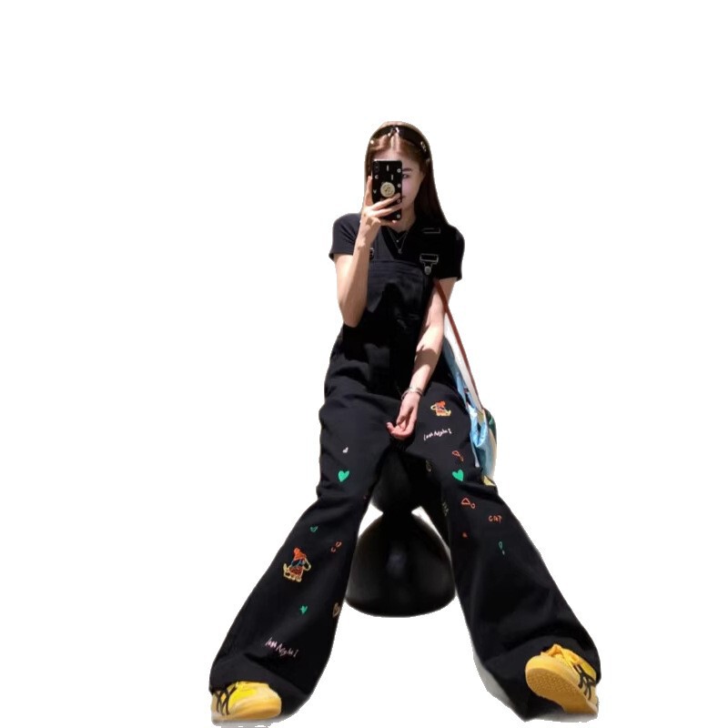 大码卡通刺绣背带裤女秋季设计感宽松显瘦休闲日系直筒阔腿牛仔裤|undefined