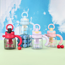 �¿���������������ֵ�r�в�ˮ���x���ϱ������y�ֱ��\��ˮ��