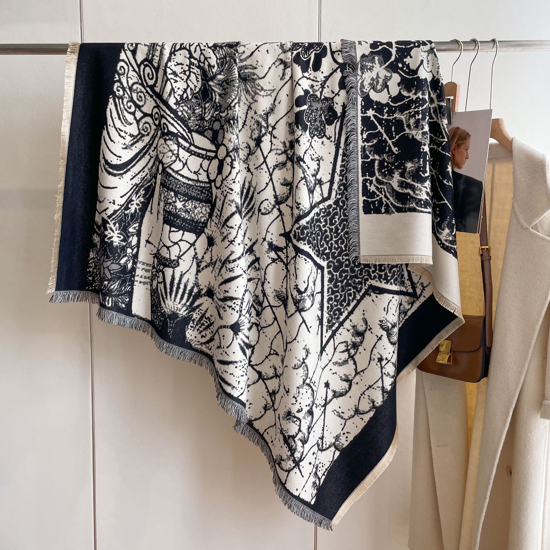 Cashmere-like moda todo-fósforo bufanda planta flor impresión barba corta borla chal Otoño e Invierno engrosada bufanda caliente para las mujeres