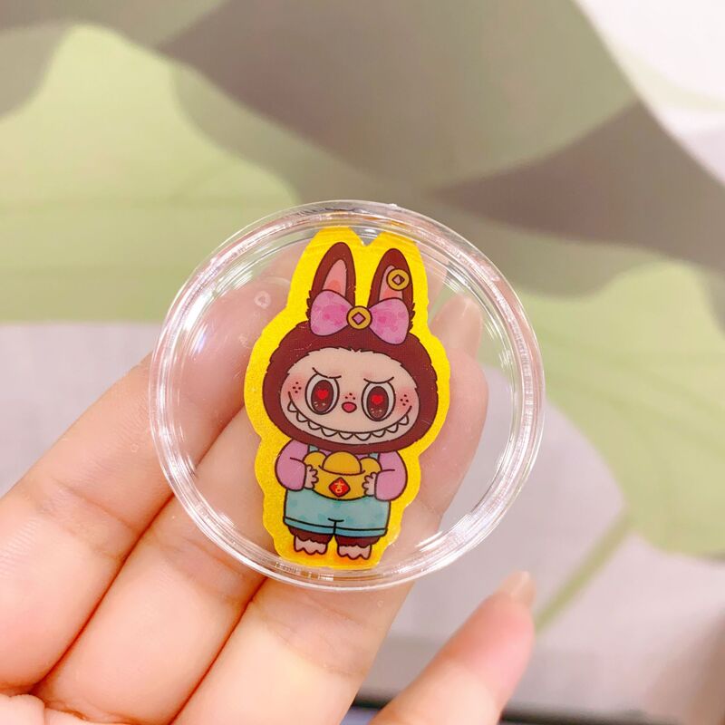 ラブブ labubu 携帯電話ステッカー 2mg 漫画かわいい新年幸運の色金フレーク水貝 999 純金卸売|undefined