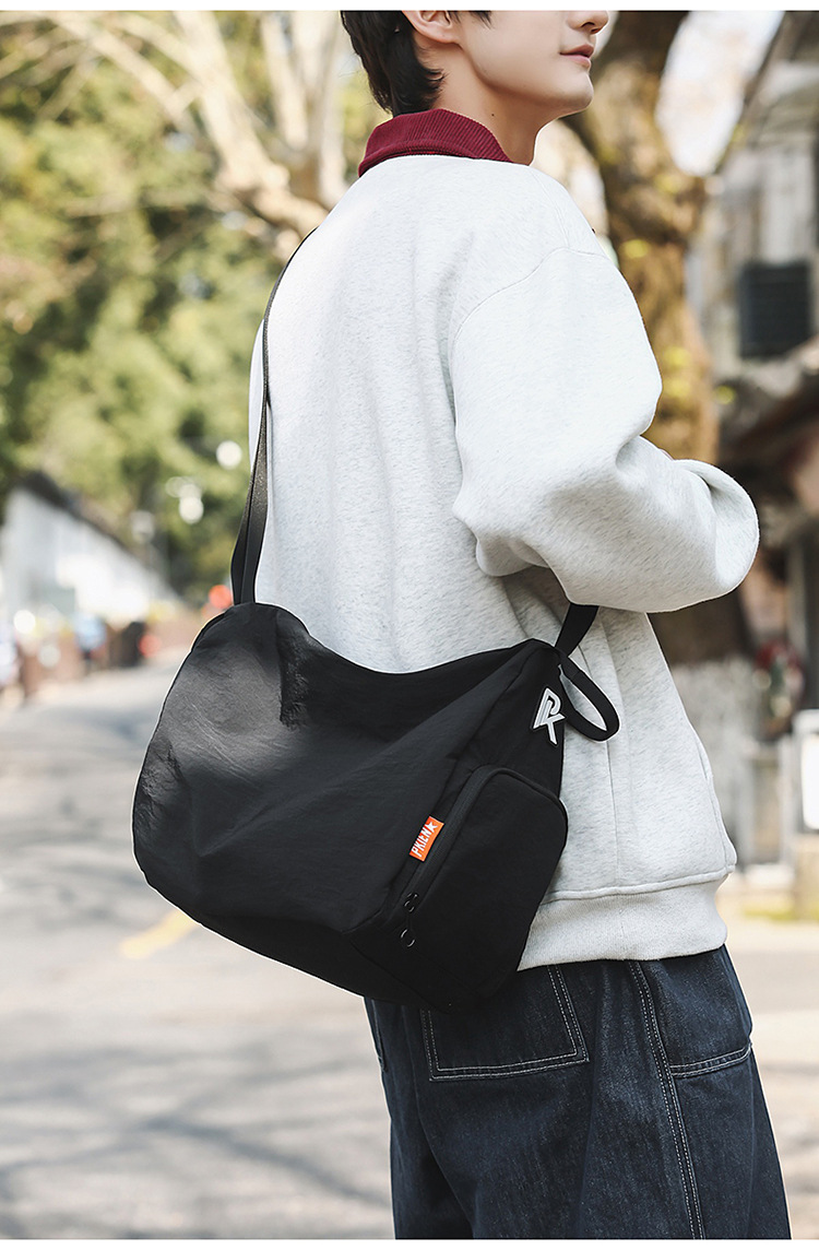 Unisex casual large-capacity crossbody bag, sporty casual student backpack, fashionable and versatile commuter single-shoulder bag undefined