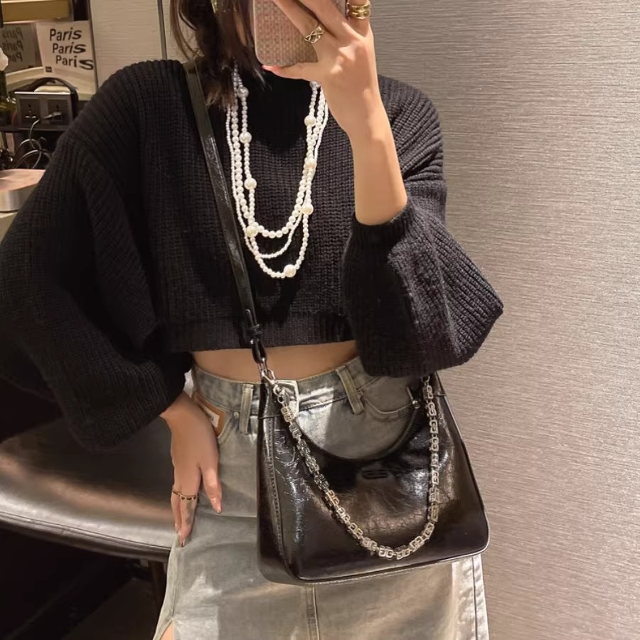 French Style Genuine Leather Underarm Bag For Women 2026 New Retro Crescent Bag Trendy Chain Casual Versatile Crossbody Bag - Thumbnail 5