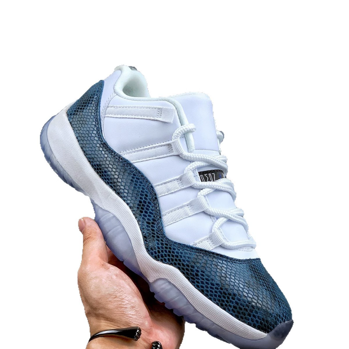 Putian Pure Original Men's Shoes AJ11 Real Carbon Casual Sports Shoes for Men and Women Combining Leather and Fabric The First Choice for Foreign Trade