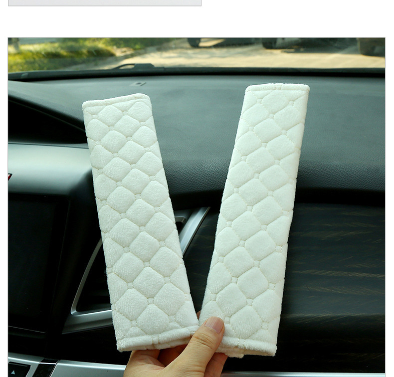 Car seat belt shoulder pad lengthened soft and comfortable processable plush protective cover car supplies factory direct sales batch