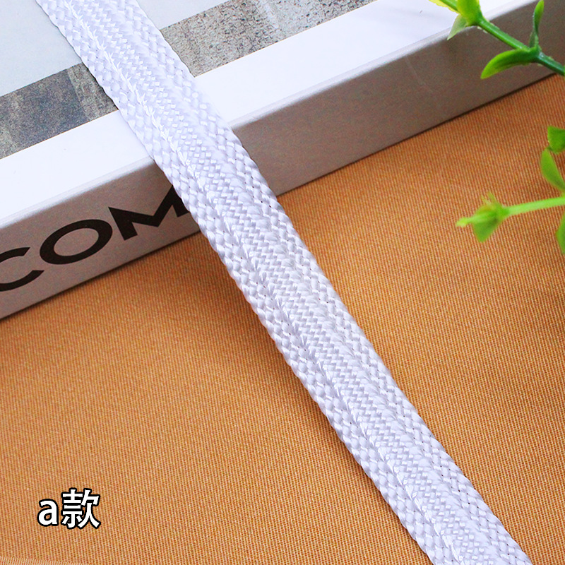 �ֻ��ڰ�ɫ���ڱ�֯������֯�� 1.5cm�޵����������ߴ����ϻ���