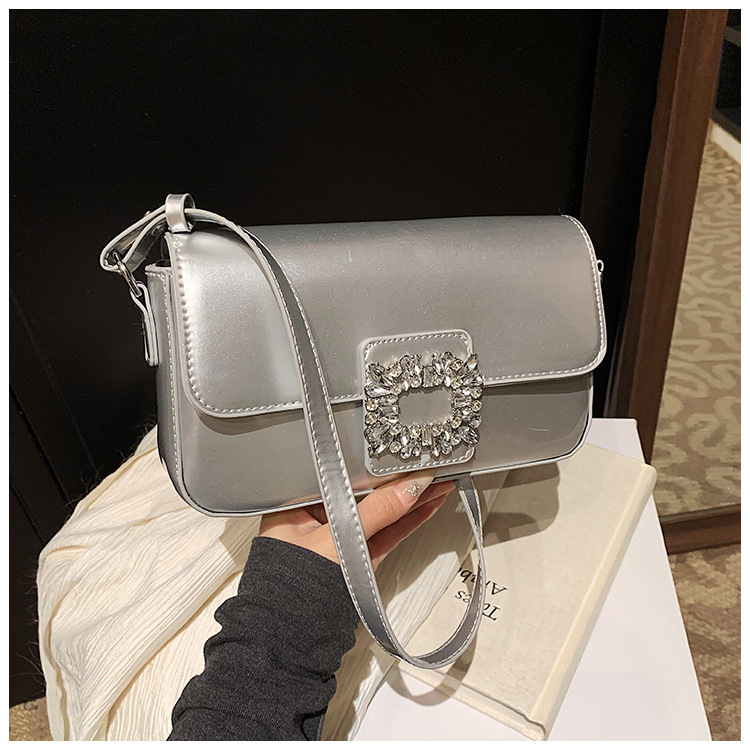 Korean style trendy underarm bag 2025 summer new women's bag, stylish diamond-encrusted single-shoulder bag, patent leather shiny crossbody bag undefined