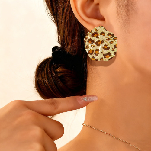 Personalized Exaggerated Retro Leopard Print Pleated Geometric Earrings for Women, Ins Trendy Cold Style Fashion Ear Decorations