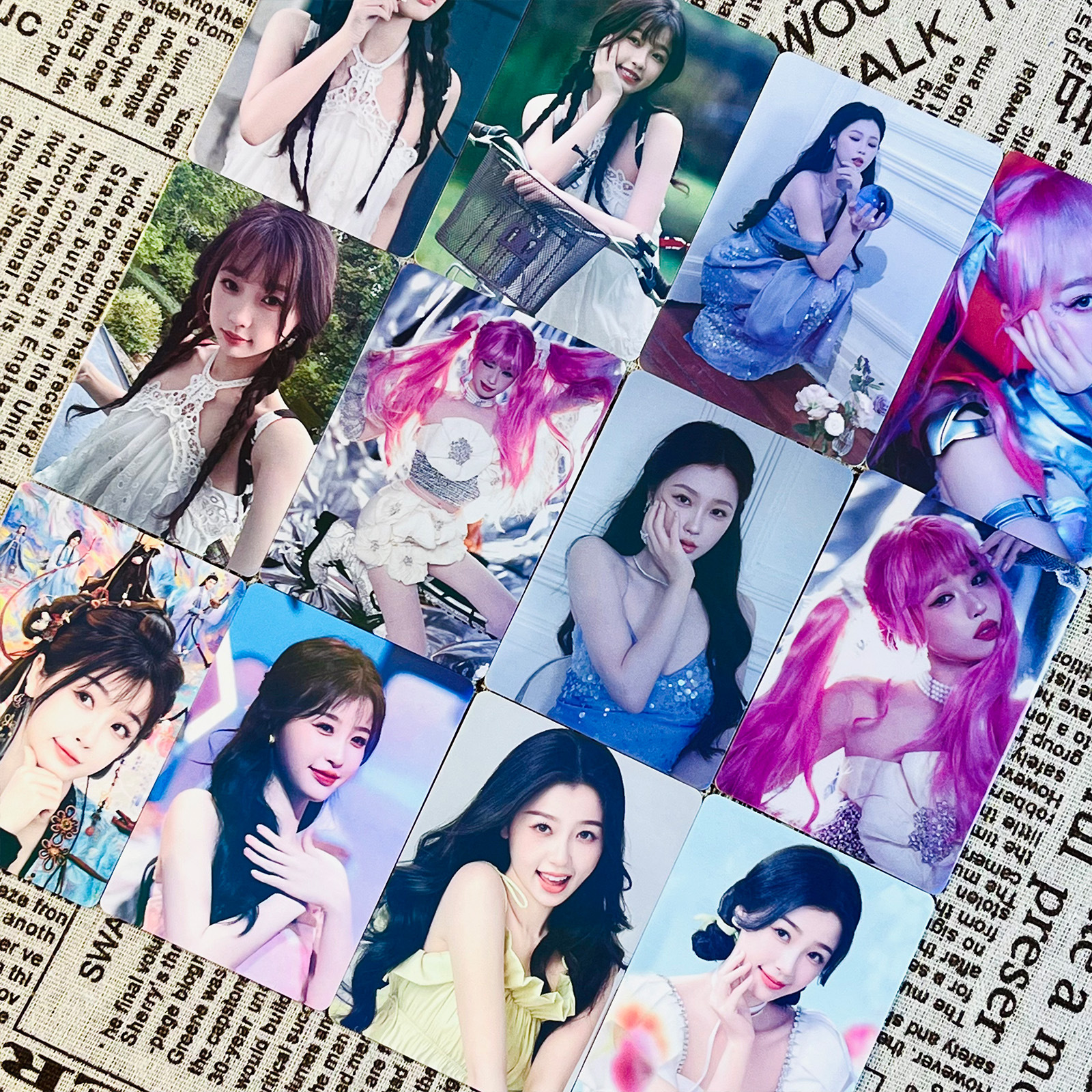 Yu Shuxin Laser High-Color Mini Cards—55 Pieces—Celebrity Mini Cards, Photographic Still Images, Merchandise, Flash Cards, Album, Self-Printed LOMO Cards