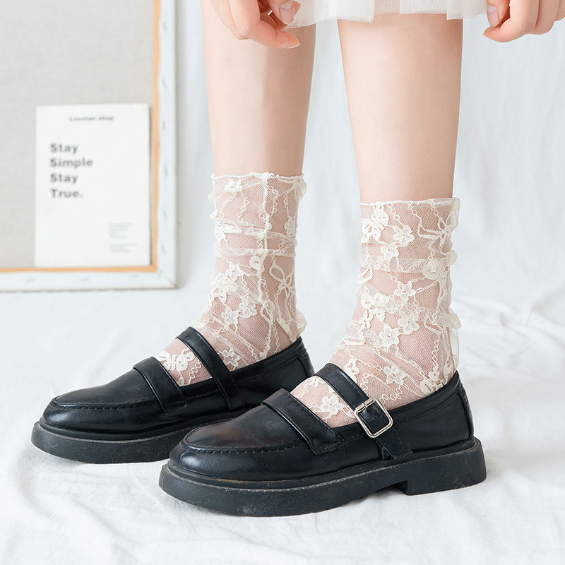 Calcetines de malla de encaje de verano para mujer JK calcetines de pila de estilo japonés ins Flor de moda Lolita calcetines de media pantorrilla transparentes Zhuji