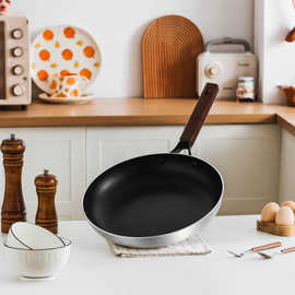 跨境平底不粘煎锅3.5厚复底铝合金饭店木柄炒锅燃气灶电磁炉通用