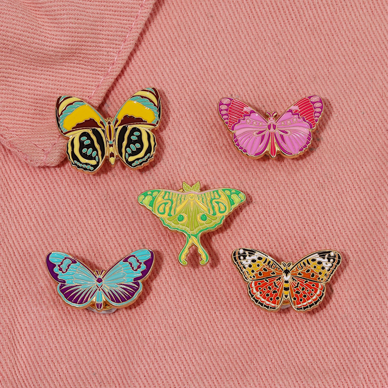 5g Weight Brooches Classification Daily Occasion Alloy Material Butterfly Pattern Women'S Gender Plating Design Simple Style Style Simple Style Pin Butterfly Alloy Plating Women'S Brooches 4