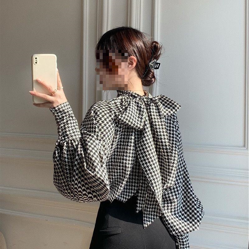 Autumn base design shirt with bow