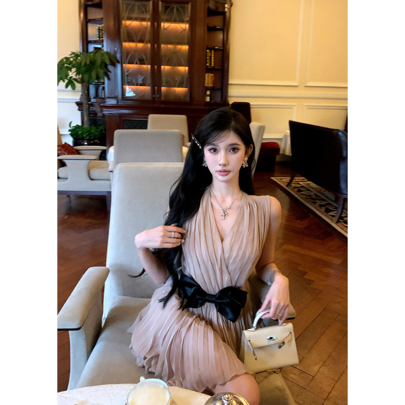 Barb Chill名媛千金风碎花连衣裙夏季穿搭掐腰裙法式无袖背心裙|undefined